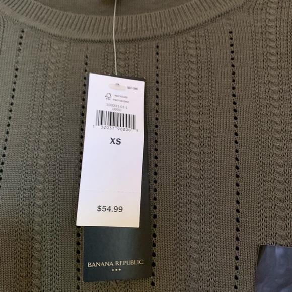 Banana Republic Factory Sweater - Picture 3 of 9